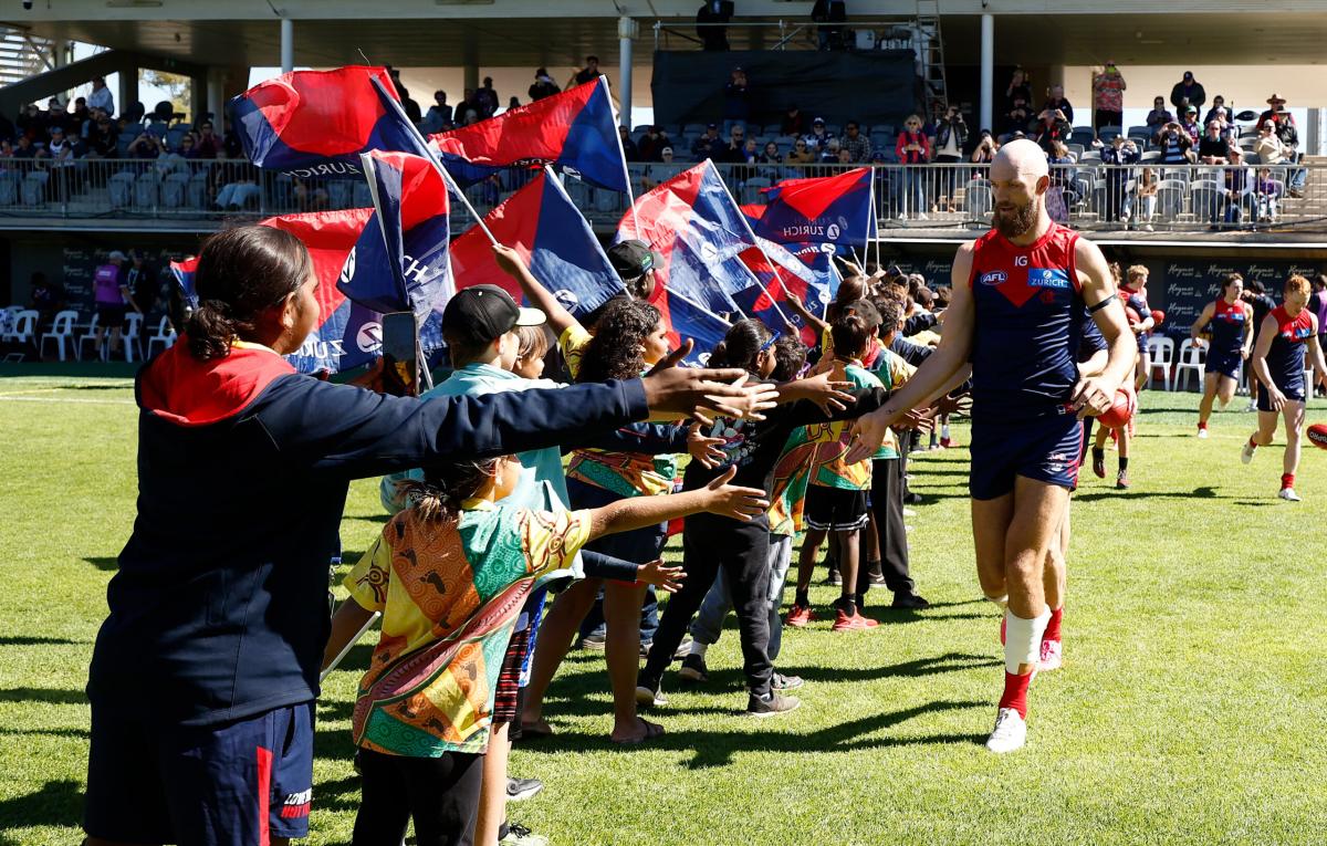 AFL 2024 Round 12 - Melbourne v Fremantle