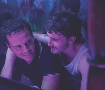 Andrew Scott and Paul Mescal in ALL OF US STRANGERS. Photo by Parisa Taghizadeh, Courtesy of Searchlight Pictures. © 2023 20th Century Studios All Rights Reserved.