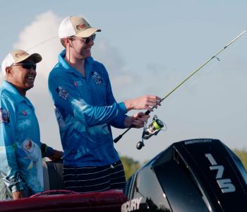 bndlspsb_s001_s001_t002.00_00_33_04.still009